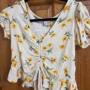 American Eagle flower shirt